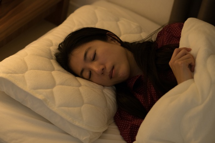 睡眠時間を確保するために~眠る時間ではなく起床時間をそろえるコツ