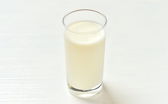 牛乳飲むとお腹がゴロゴロ…「乳糖不耐症」って？