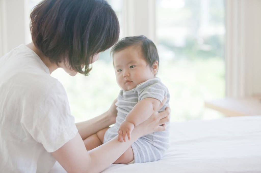 「母乳やミルクを飲ませないこと」ではなかった! 正しい離乳の知識を知ろう