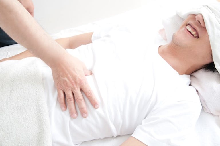「薬以外」の便秘解消法を選ぶなら…? 便秘に悩む人向け腸活一覧