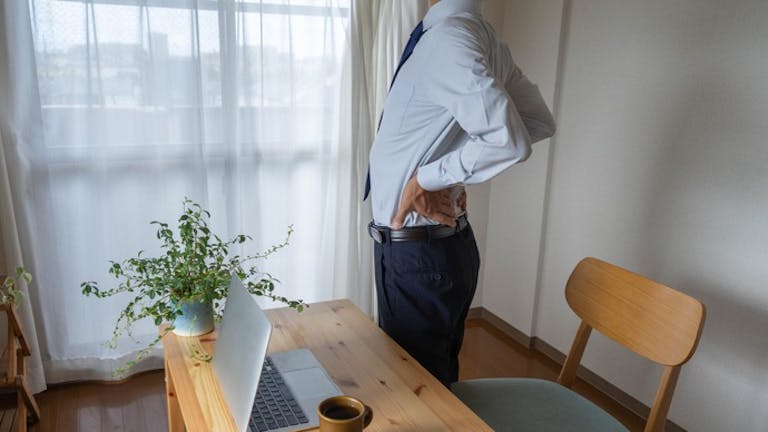 おなかが鳴るのはどんな時?原因と対策方法とは