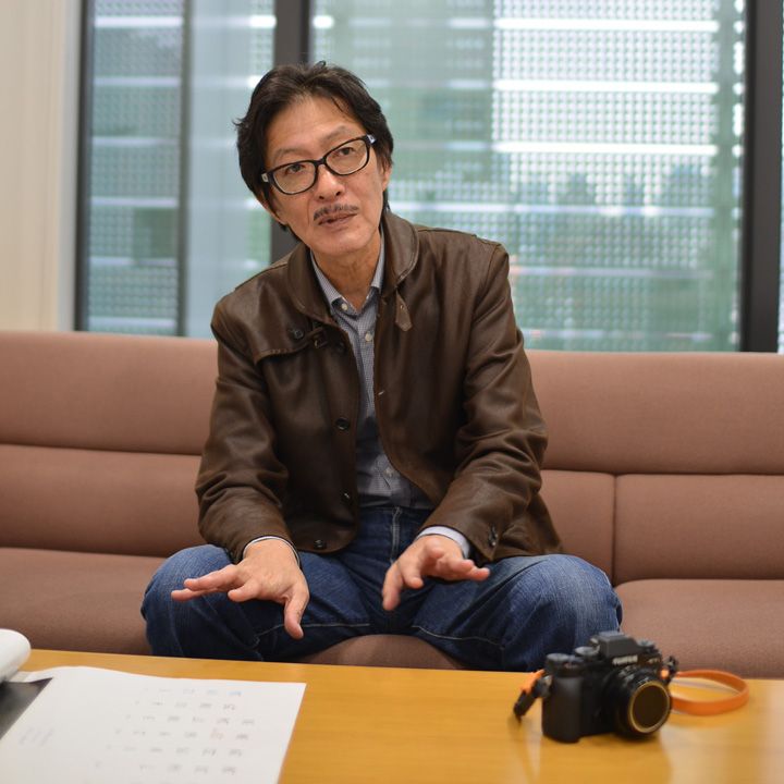 2015年版カレンダー企画：空と道の写真を撮る写真家HABUさんを