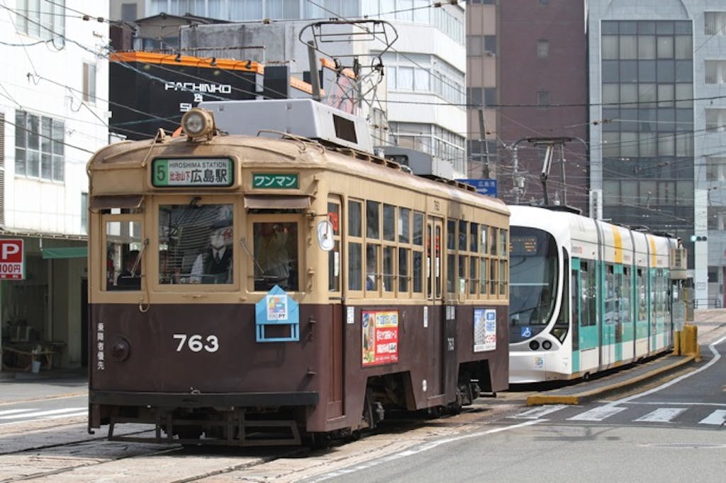 路面 電車 安全 地帯