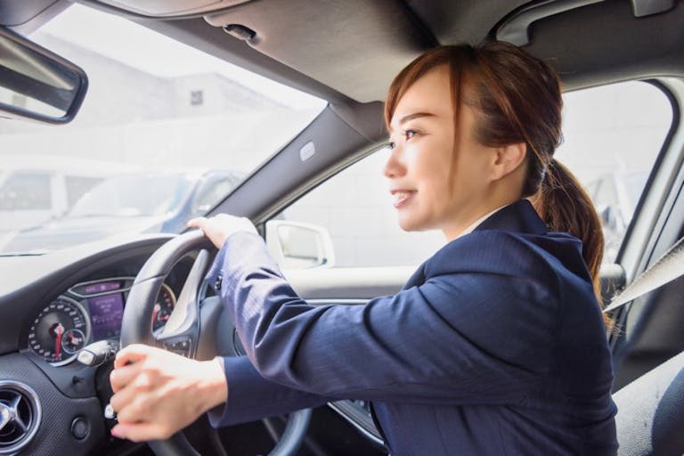 縦列駐車への苦手意識 克服しませんか On The Road