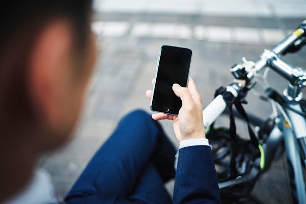 自転車の歩道走行は交通違反?自転車の交通ルールを解説