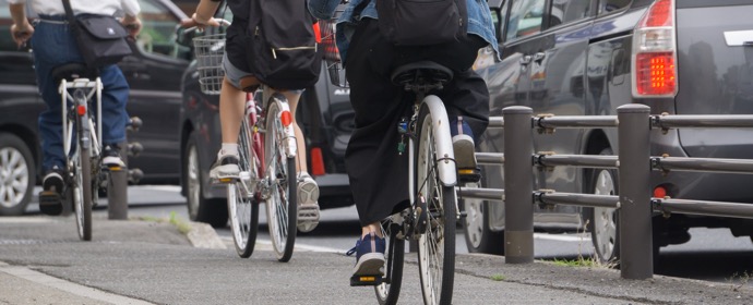 自転車の歩道走行は交通違反？自転車の交通ルールを解説 | ON THE ROAD