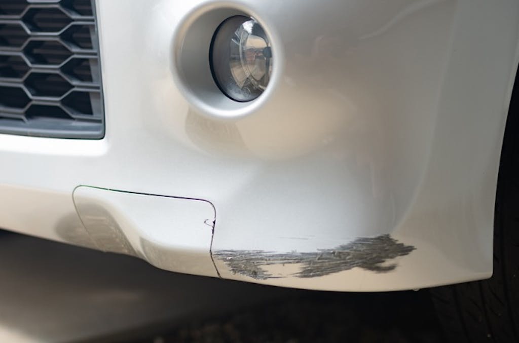 車のバンパーとは?役割や交換費用を解説!