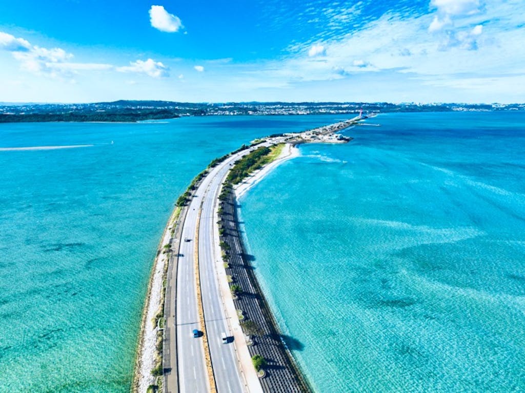 沖縄旅行はドライブで満喫!絶景スポットを紹介!