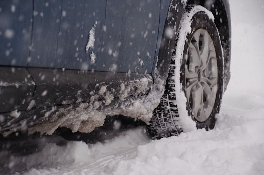 春ドライブの前に「下部洗浄」を!正しい処理で車を守ろう