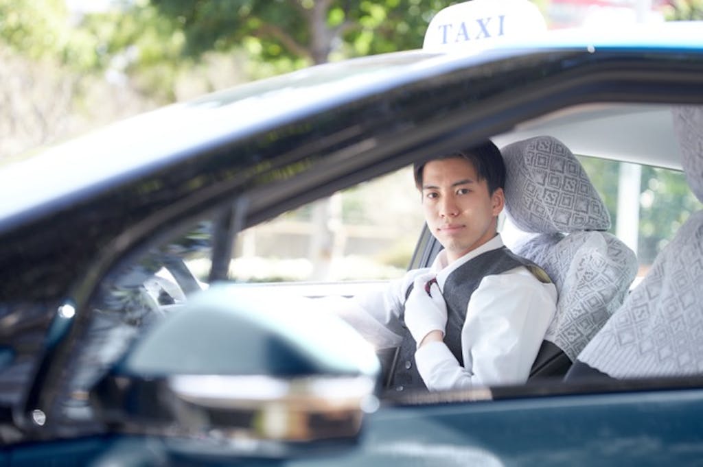 履歴書の免許欄で迷わない!正式名称・順番・PRのコツ