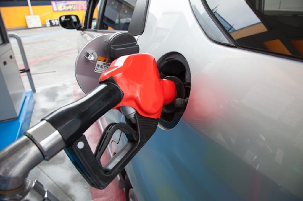 【保存版】ハイオクとレギュラーの違い|燃費・価格差・入れてはいけない車