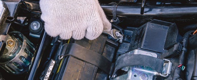原付のバッテリー上がり対処法｜原因・応急処置・充電と交換の完全ガイド