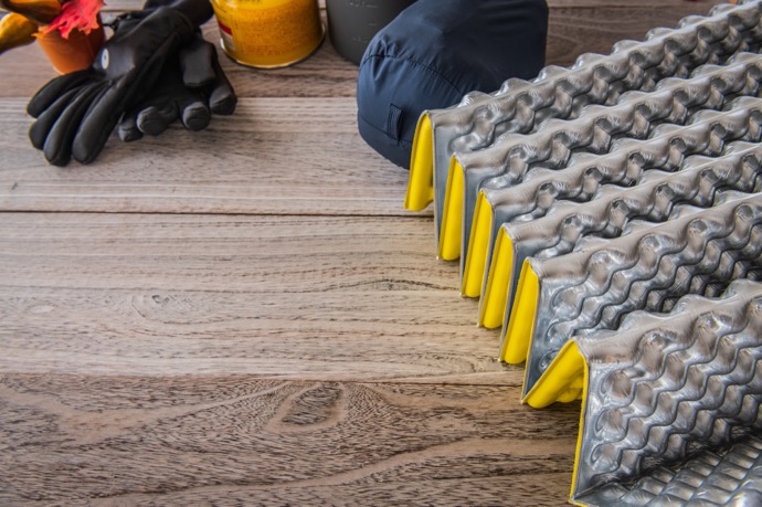 SUVで冬キャンプデビュー！初心者向け必須装備と雪道走行の注意点