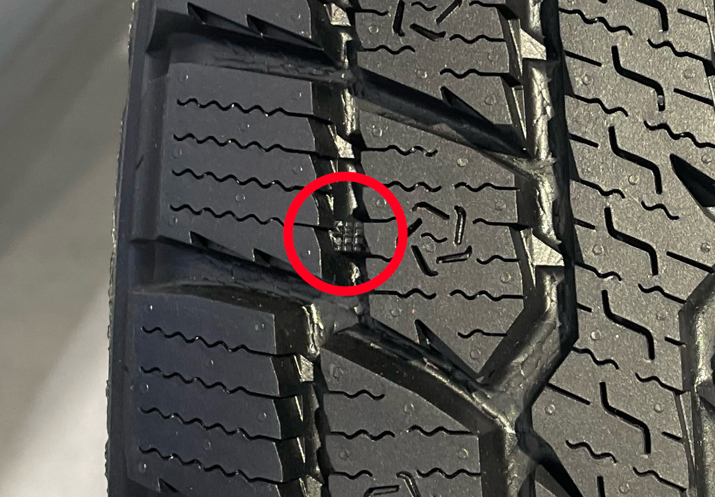 【2026】夏タイヤの交換時期は気温7度が目安！地域別タイミング