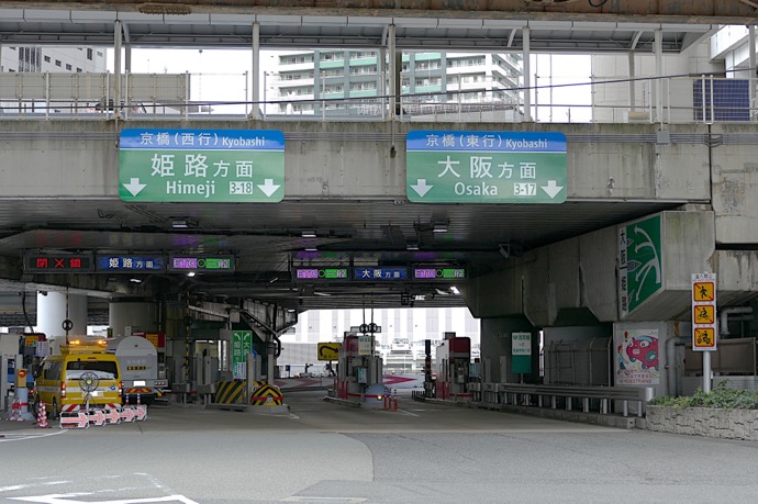 高速道路の走り方ガイド｜初心者が押さえるべきマナーと安全運転のコツ