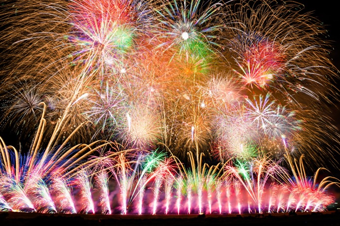 神明の花火大会（山梨県市川三郷町）