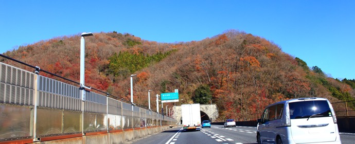 秋の長距離ドライブ前に確認したい、愛車の安全チェックポイント3項目